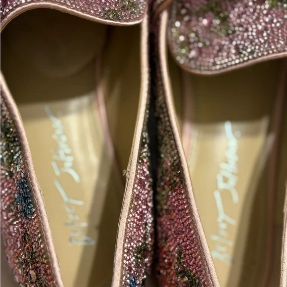 BETSEY JOHNSON SUPER FUN Elegant Pink Embellished Loafers - Picture 3 of 6
